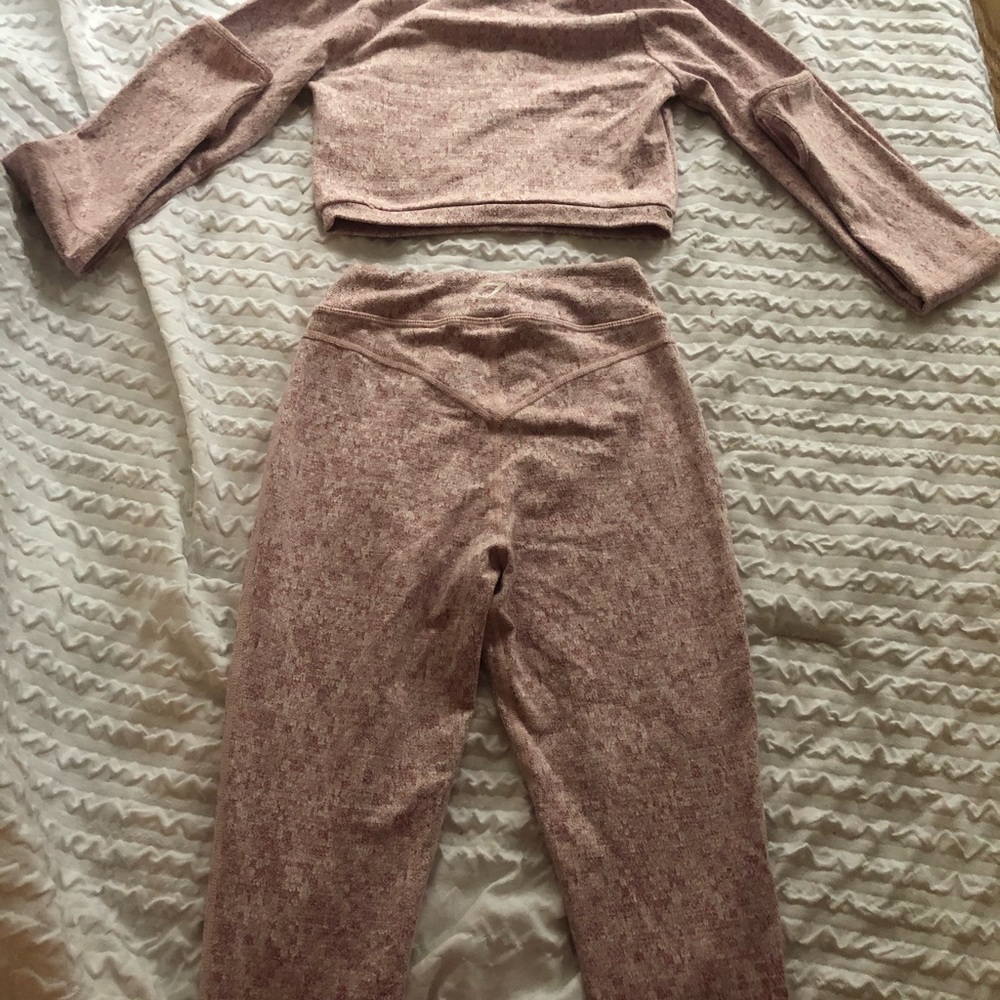 Gymshark Fleur Texture Outfit